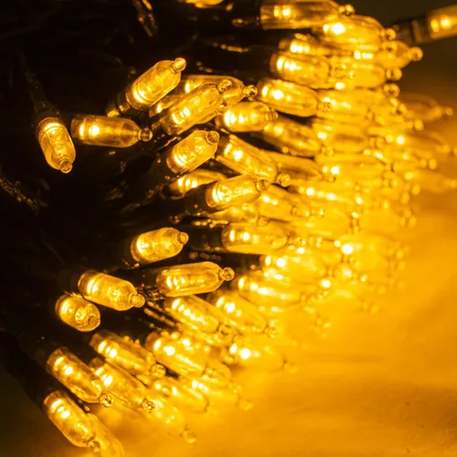 Vista 5 de Dazzle Bright 200 mini luces LED de Navidad, 65 pies, conectables, impermeables, 8 modos de luces de hadas para interiores y exteriores, patio