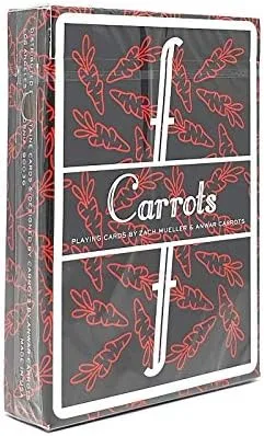 Vista 2 de MilesMagic Fontaine - Carrots Limited Carrots V3 Edition Cardistry Rare Deck de Zach Mueller con clip protector de tarjetas acrílico transparente