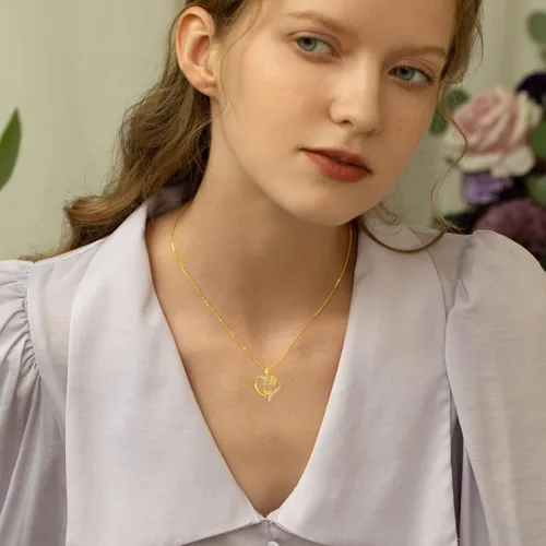 Vista 9 de Collar de flor de nacimiento de oro real de 14 quilates para mujer, oro amarillo creado moissanita con colgante de corazón, collares