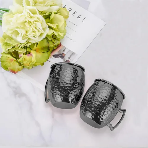 Vista 7 de Amrules Tazas Moscow Mule, 16 OZ Taza Mule Negra Martillada con Forro de Acero Inoxidable 304 y Asa de Latón, para Bebidas Frías, Cerveza, Vino
