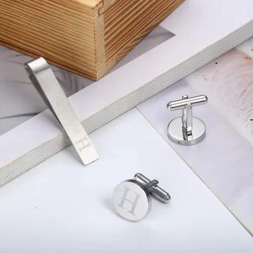 Vista 21 de LOYALLOOK - Gemelos de acero inoxidable grabados con inicial y clip de corbata, diseño de letras del alfabeto con caja de regalo, A-Z