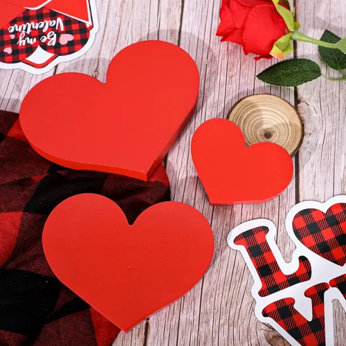 Vista 5 de Whaline Decoración de mesa de madera con forma de corazón para el día de San Valentín, centro de mesa con forma de corazones rojos, 3 tamaños