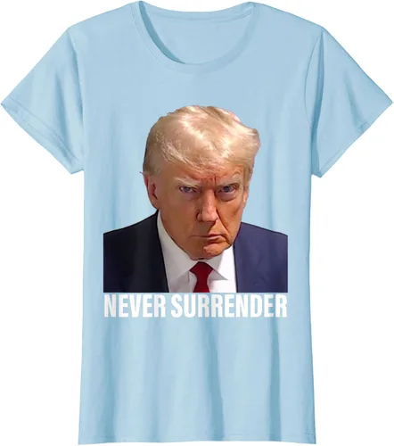Vista 23 de Camiseta Pro Trump Mugshot Never Surrender para hombre y mujer, Negro