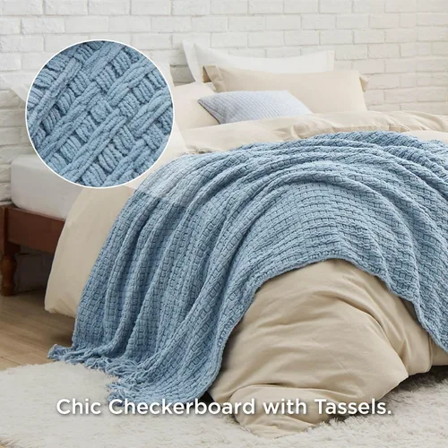 Vista 3 de Bedsure - Mantas de punto azules para sofá - Manta tejida de chenilla gruesa con textura - Manta decorativa boho súper suave y cálida con borlas