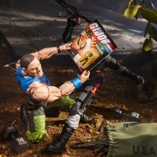 Vista 6 de G.I. Joe Serie clasificada #129, Mad Marauders SGT Slaughter, figura de acción coleccionable de 6 pulgadas con 18 accesorios