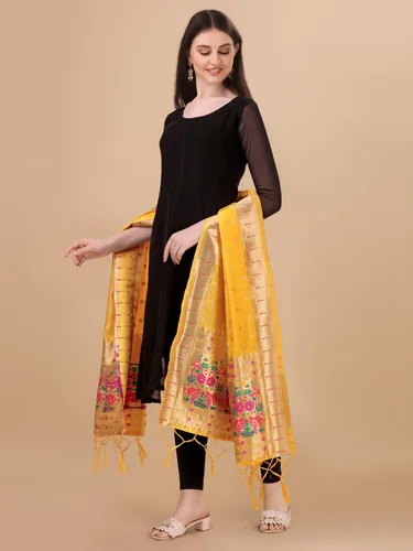 Vista 9 de Estampado Animal Seda Hani Dupatta