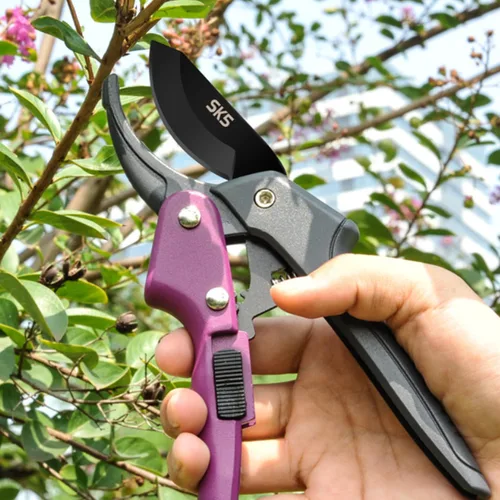 Vista 3 de Tijeras de jardín premium de 8 pulgadas, 3 veces más fácil de trabajar, tijeras para manos débiles por artritis (palanca de polea -podadoras- morado)