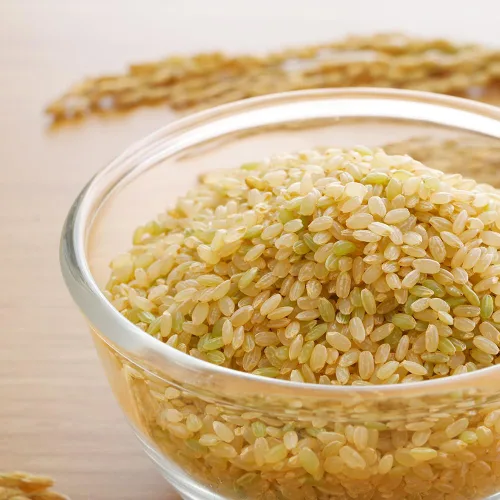 Vista 5 de Kagayaki Haiga Genmai - Arroz integral de grano corto de California, rico en proteínas y fibra, ideal para cocinar consciente de la salud, perfecto
