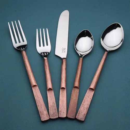 Vista 3 de INOX Artisans Celia Copper Antique - Juego de cubiertos (20 piezas)