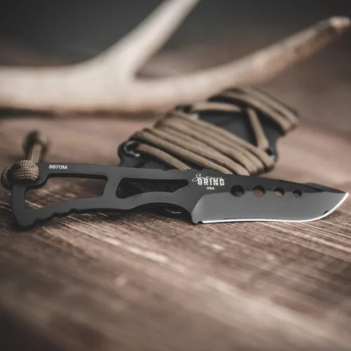 Vista 4 de Southern Grind Cuchillo para el cuello de Vermin con hoja negra y funda Kydex negra
