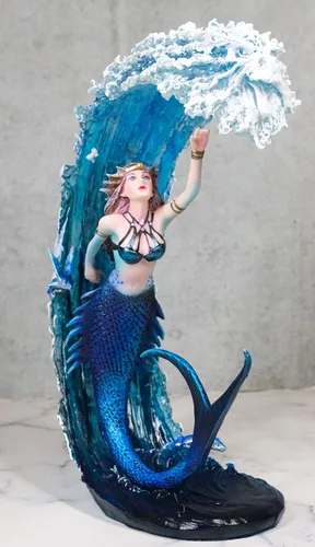 Vista 2 de Ebros Gift Anne Stokes Fantasía Arte Agua Elemental Sirena Surf Las olas Aqua Spirit Magic Water Bender Coleccionista Figura Guerrero Avatar