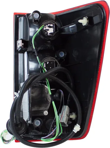 Vista 2 de TYC 11-6000-00-1 Lámpara trasera izquierda de repuesto (compatible con NISSAN TITAN), 1 paquete