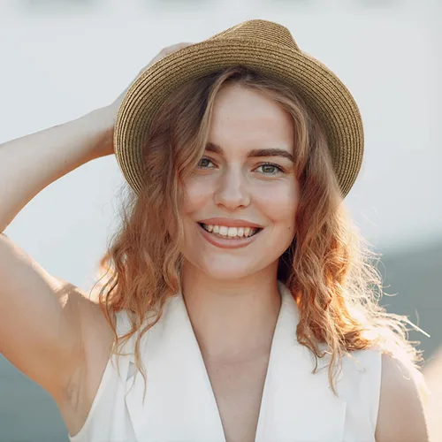 Vista 7 de AKIO&AQUIRAX Sombreros de Fedora para hombre con ala corta, sombreros de paja para hombres y mujeres, sombreros de sol de verano con correa ajustable