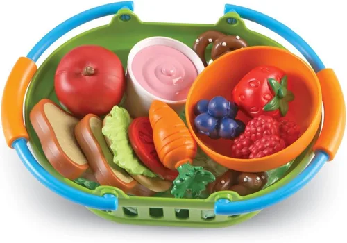 Vista 4 de Learning Resources New Sprouts Almuerzo Saludable para Niños Pequeños - 15 Piezas, Edades 18+ meses, Juguetes de Aprendizaje para Niños Pequeños