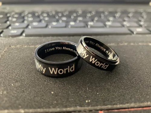 Vista 3 de Anillos de promesa a juego personalizados para parejas, anillos de ansiedad, anillos giratorios, anillos para parejas para él y su conjunto, anillos