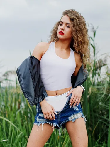 Vista 7 de Boao 4 camisetas básicas sin mangas de espalda cruzada para mujer