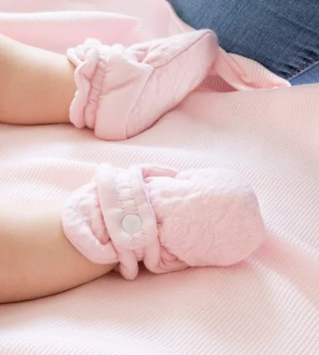Vista 5 de Burt's Bees Baby Unisex Baby Booties, Organic Cotton Adjustable Infant Shoes Slipper Sock