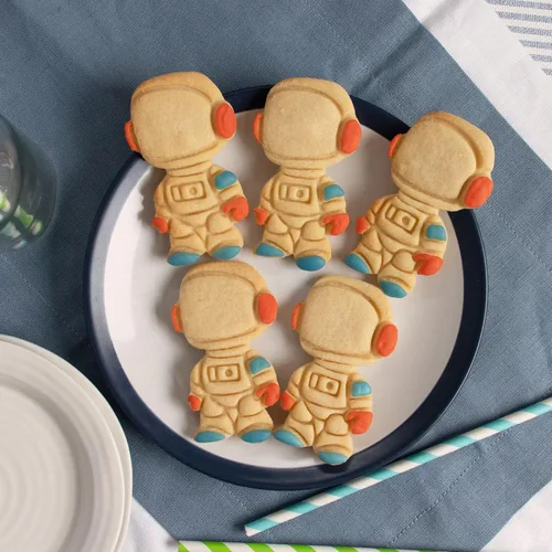 Vista 3 de Cortador de galletas astronauta, 1 pieza - Bakerlogy