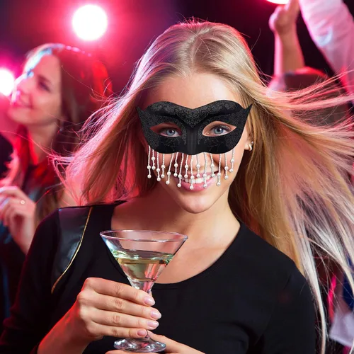 Vista 6 de SIQUK Juego de máscaras para parejas, máscara veneciana, máscara de plástico para disfraz de Halloween, máscara de Mardi Gras para mujeres y hombres