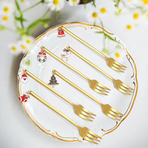Vista 8 de Juego de cubiertos dorados de Navidad para postre, cubiertos de acero inoxidable, 6 piezas, utensilios de aperitivo con mango de abalorios
