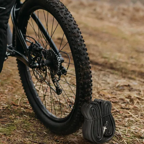 Vista 4 de VeloTubes Tubos interiores para bicicleta de montaña, paquete de 4 unidades, selecciona tu tamaño (26", 27.5", 29"), válvula Presta, tubos