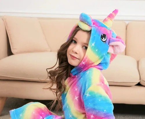 Vista 5 de Doctor Unicorn - Bata de baño suave con capucha de unicornio y estampado de galaxia para niña