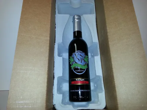 Vista 2 de VSOP Vinagre balsámico oscuro envejecido de manzana roja de Módena (12.68 oz)