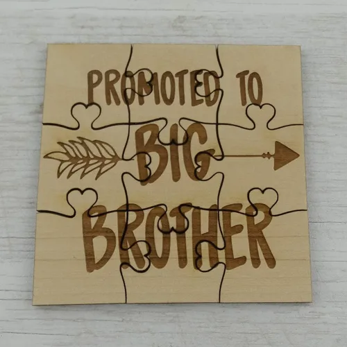 Vista 2 de Promoted to Big Brother - Rompecabezas de madera de tilo cuadrada de 9 piezas, anuncio de embarazo para hijo