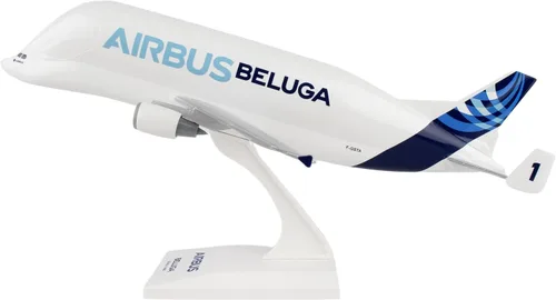 Vista 3 de Daron SkyMarks Airbus Beluga A300-600ST #1 1/200 (SKR666)