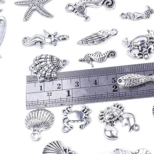 Vista 3 de BronaGrand 40 dijes mezclados de plata antigua para hacer pulseras y collares