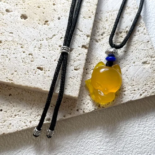 Vista 3 de Collar con colgante de zorro de piedra gema para mujeres y hombres