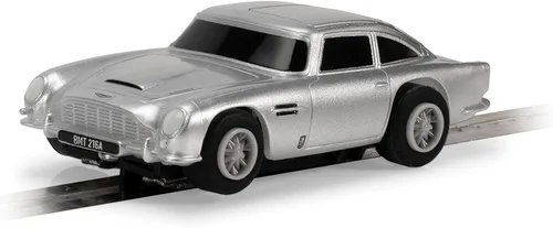 Vista 2 de Scalextric Micro James Bond Goldfinger Aston Martin DB5 1:64 Slot Race Car G2221, plateado