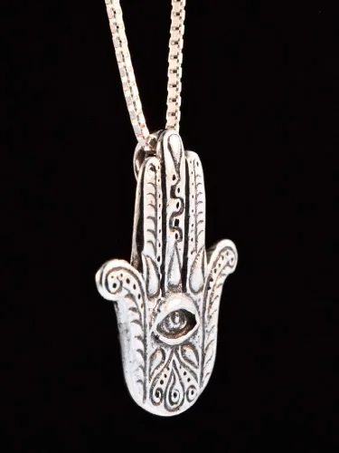 Vista 3 de Hamsa Mano y Ojo Colgante Plata Mano de Fátima Evil Eye Lotus Charm 5 Elementos Chakra Yoga Boho Joyería