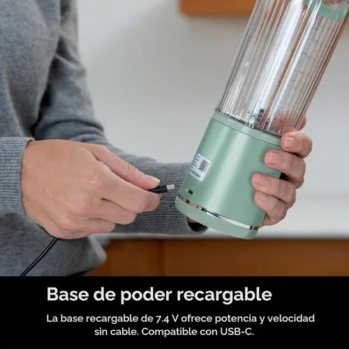Vista 7 de Ninja Blast Batidora portátil, inalámbrica, recipiente de 18 onzas, menta