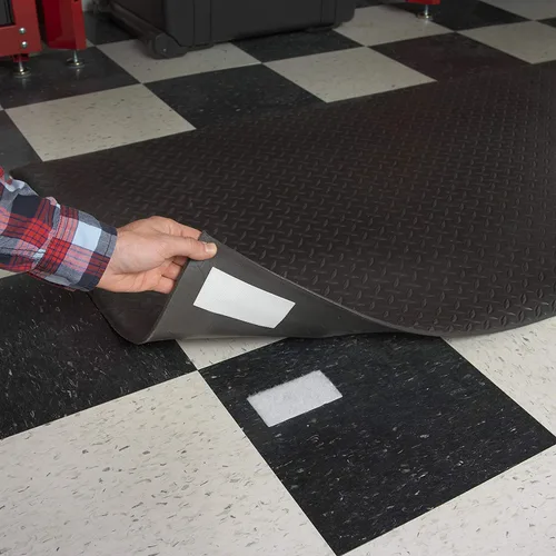 Vista 9 de Cinta adhesiva de fijación industrial marca VELCRO Grado profesional, resistencia de grado pesado, sostiene hasta 10 libras en superficies lisas