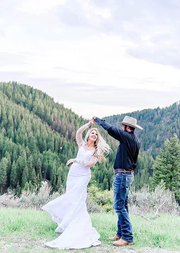 Vista 4 de Modest Mermaid Wedding Dresses 2024 Long Sleeve Lace Bridal Gowns with Long Train with Train