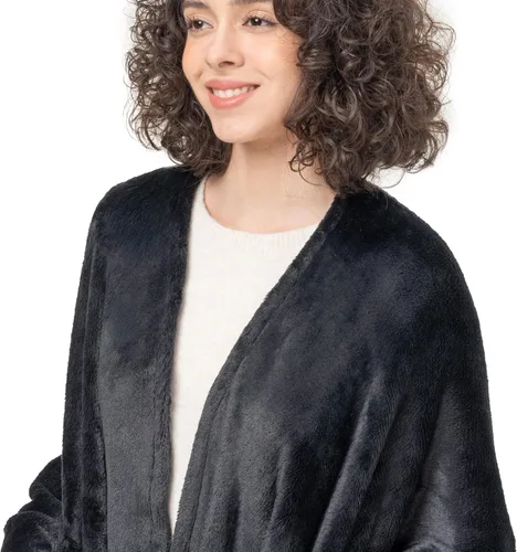 Vista 5 de Berkshire Blanket Primalush® Manta portátil, Capa de felpa con bolsillos y acogedora para estar en casa, ideal para adultos y adolescentes, Negro