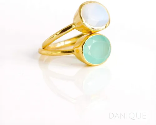 Vista 76 de Oval Birthstone Ring Bezel Set in Vermeil Gold, Sterling Silver, or Rose Gold, Stacking Birthstone Ring [rOMB]