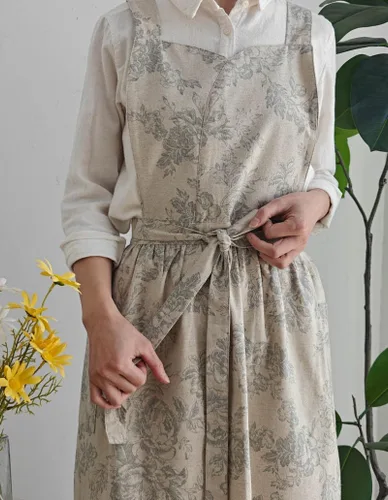 Vista 6 de Delantal de cocina floral de algodón impermeable para mujer, delantal ajustable con bolsillos, estilo vintage para cocinar y hornear