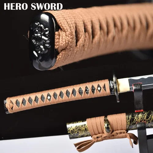 Vista 3 de Katana de acero de aluminio hecha a mano Hoja roma Espada japonesa Samurai Práctica Iaido Bushido Cuchillo