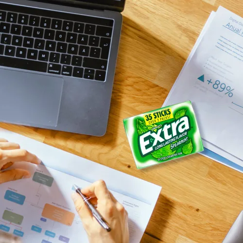 Vista 9 de Extra Spearmint - Bocadillos de goma de mascar sin azúcar para el regreso a clases, paquete de 35 barras