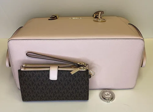 Vista 5 de Michael Kors MICHAEL Michel Kors Gilly - Bolsa de viaje con cordón grande con doble cierre para la muñeca