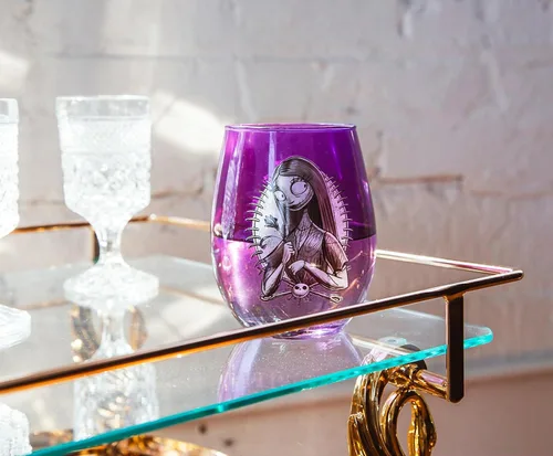 Vista 6 de Vaso de vino sin tallo de The Nightmare Before Christmas Sally de Disney, color morado
