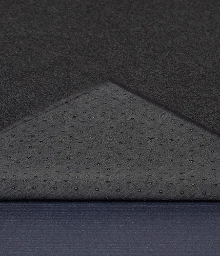 Vista 3 de Yogitoes Manduka - Toalla de yoga antideslizante y de secado rápido para yoga caliente con puntos de agarre inferior de goma, 72 pulgadas de largo