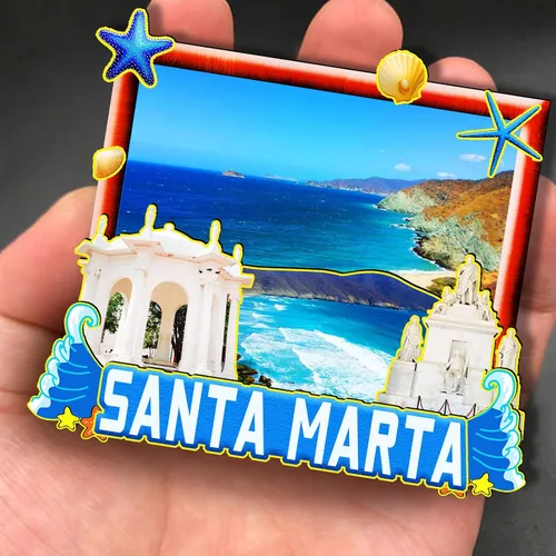 Vista 4 de Imán de madera 3D de Santa Marta Colombia para nevera, recuerdos coleccionables, decoración hecha a mano, 2