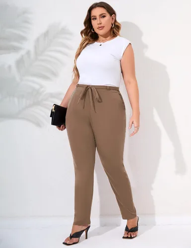 Vista 5 de KOJOOIN Pantalones de trabajo elásticos para mujer, talla grande, cintura elástica, pantalones casuales de negocios con bolsillos, pantalones
