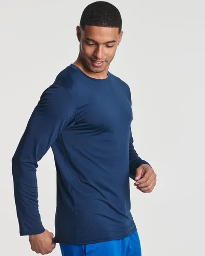 Vista 4 de Real Essentials - Paquete de 4 unidades camisa Dry-Fit de manga larga para hombre, disipa la humedad, con protección solar FPU 50+ contra rayos