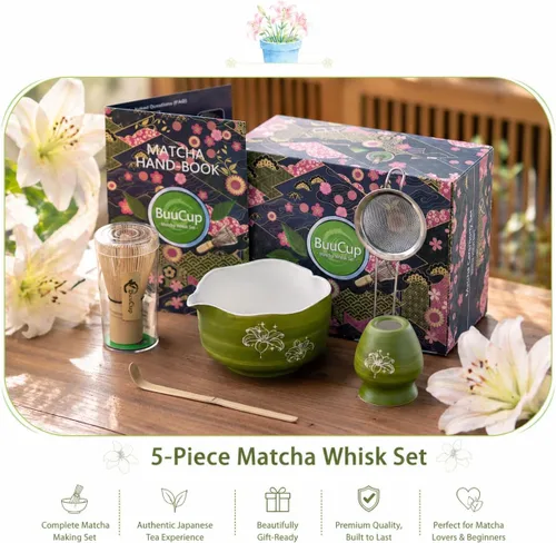 Vista 3 de Buucup Juego de matcha, 5 piezas de aguacate verde matcha con cuenco en forma de corazón con boquilla, batidor de bambú, cuchara, tamiz y soporte