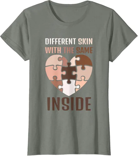 Vista 12 de Camiseta con texto en inglés "Black History Month Different Skin With The Same Love Inside