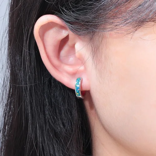 Vista 50 de CiNily Aretes Huggie de ópalo con bisagras, chapados en oro, hipoalergénicos, pequeños aretes de aro para mujeres, adolescentes, niñas, hombres